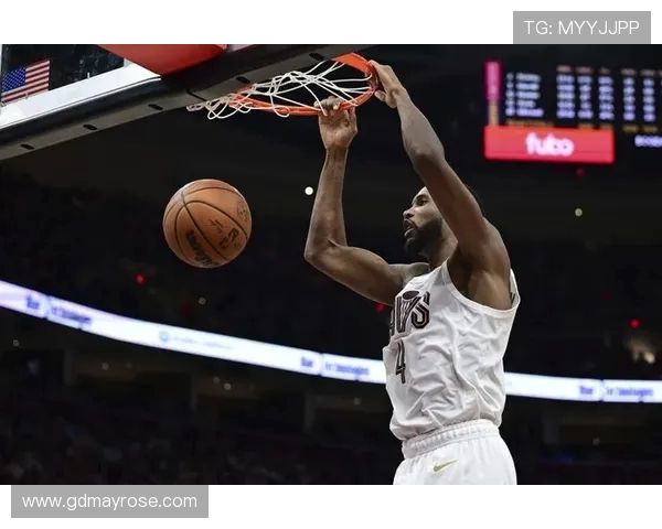 莫布里火力全开命中率飙升砍下22分展攻防两端全面进步